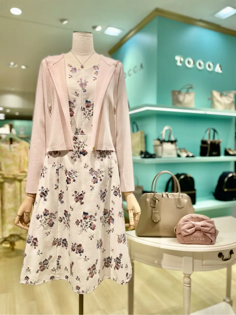 TOCCA スタッフB コーディネート画像