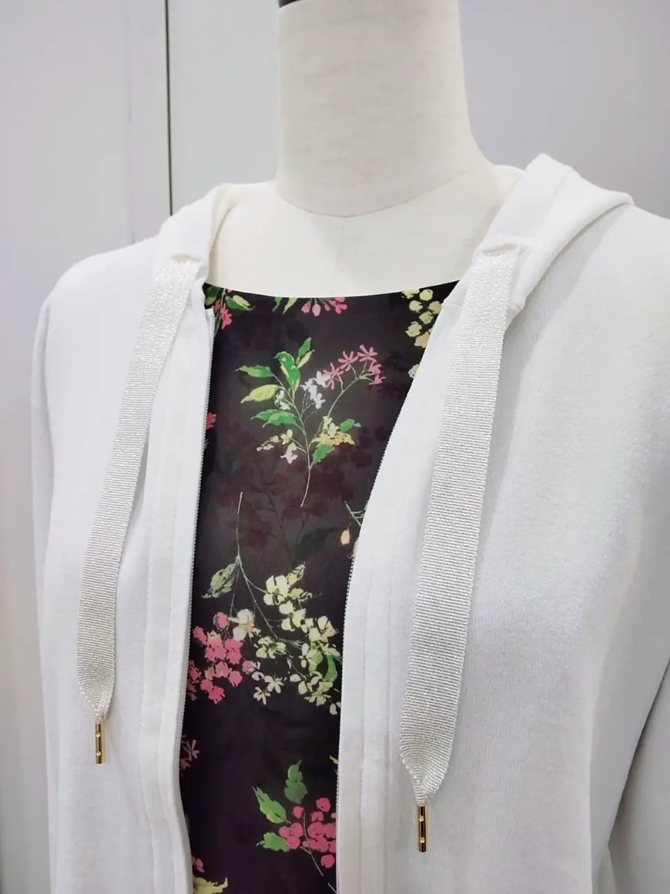 TOCCA スタッフf コーディネート画像