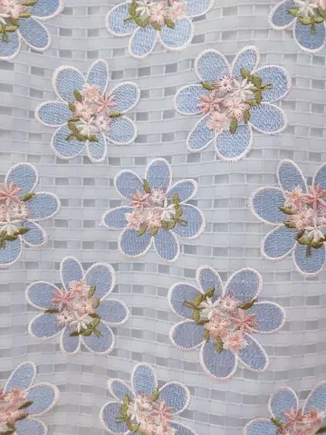 TOCCA スタッフf コーディネート画像