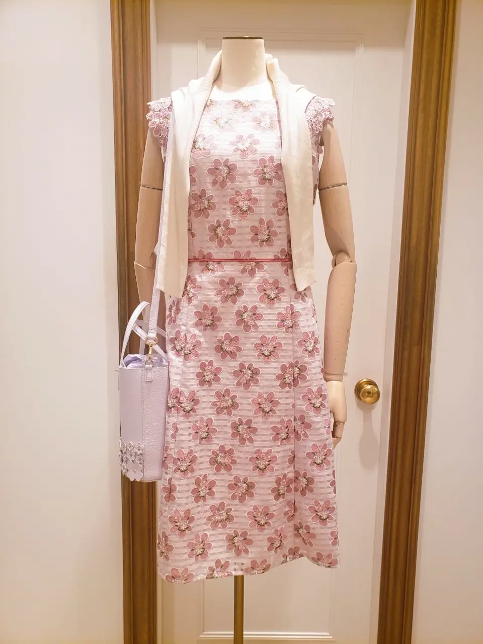  スタッフＳ コーディネート画像