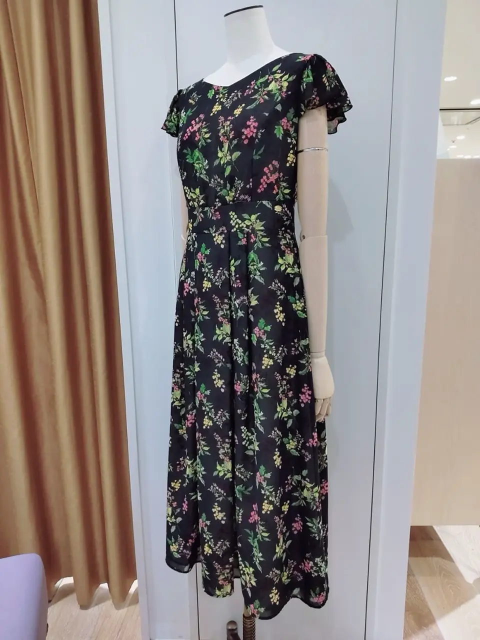 TOCCA スタッフf コーディネート画像