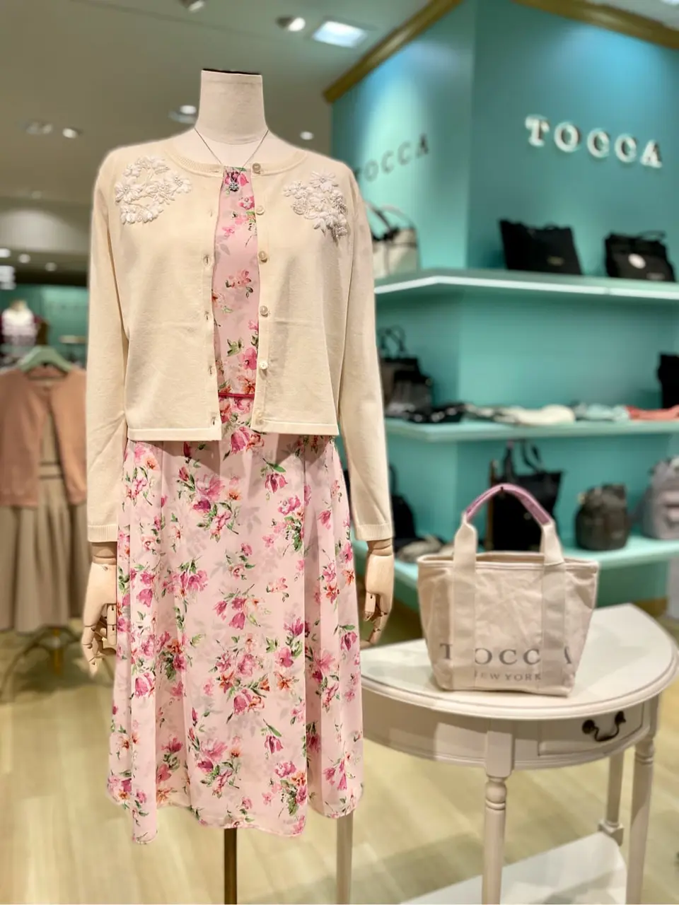 TOCCA スタッフB コーディネート画像