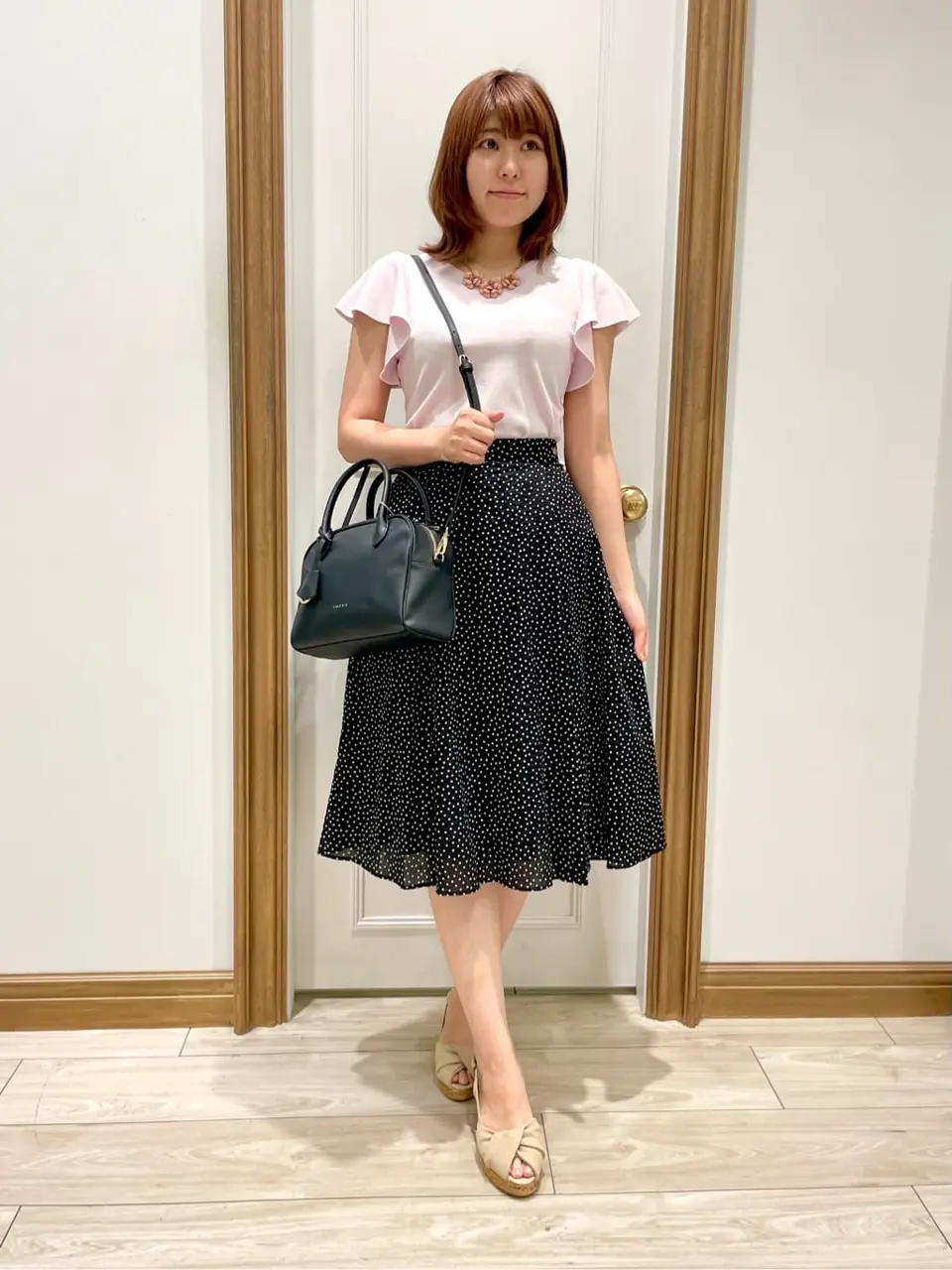  スタッフ ｍ コーディネート画像