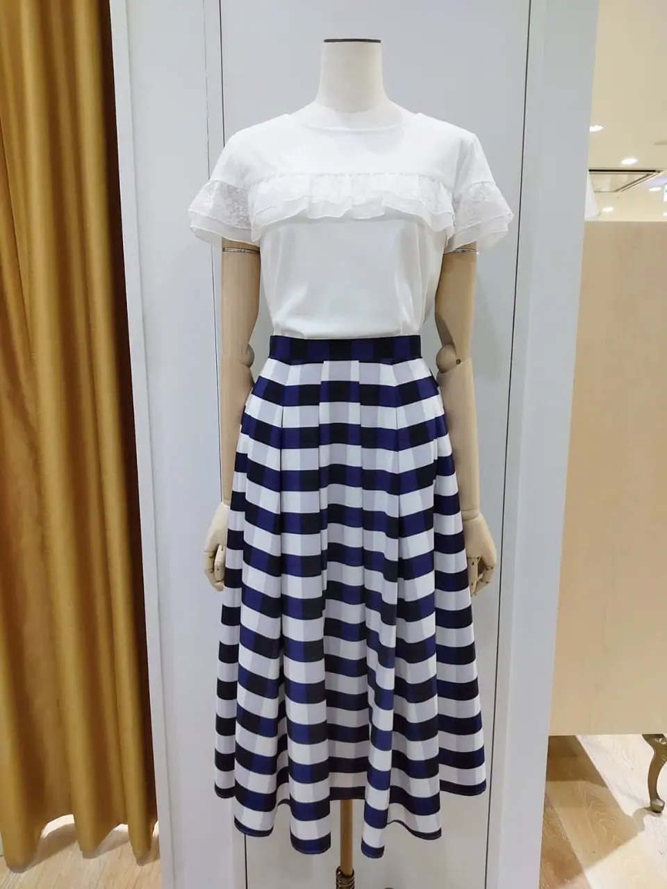 TOCCA スタッフf コーディネート画像