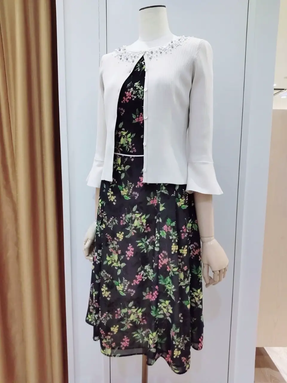 TOCCA スタッフf コーディネート画像