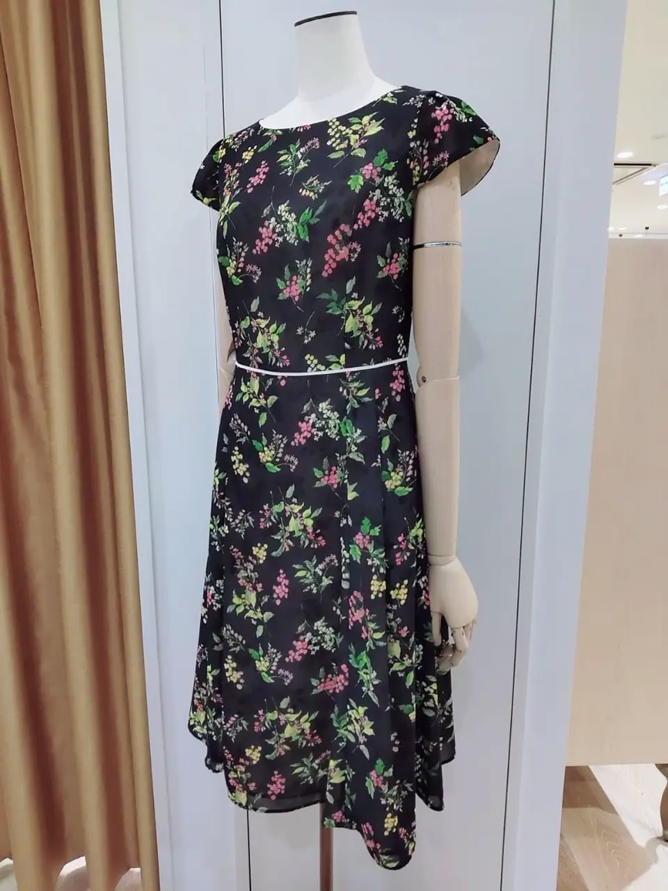 TOCCA スタッフf コーディネート画像