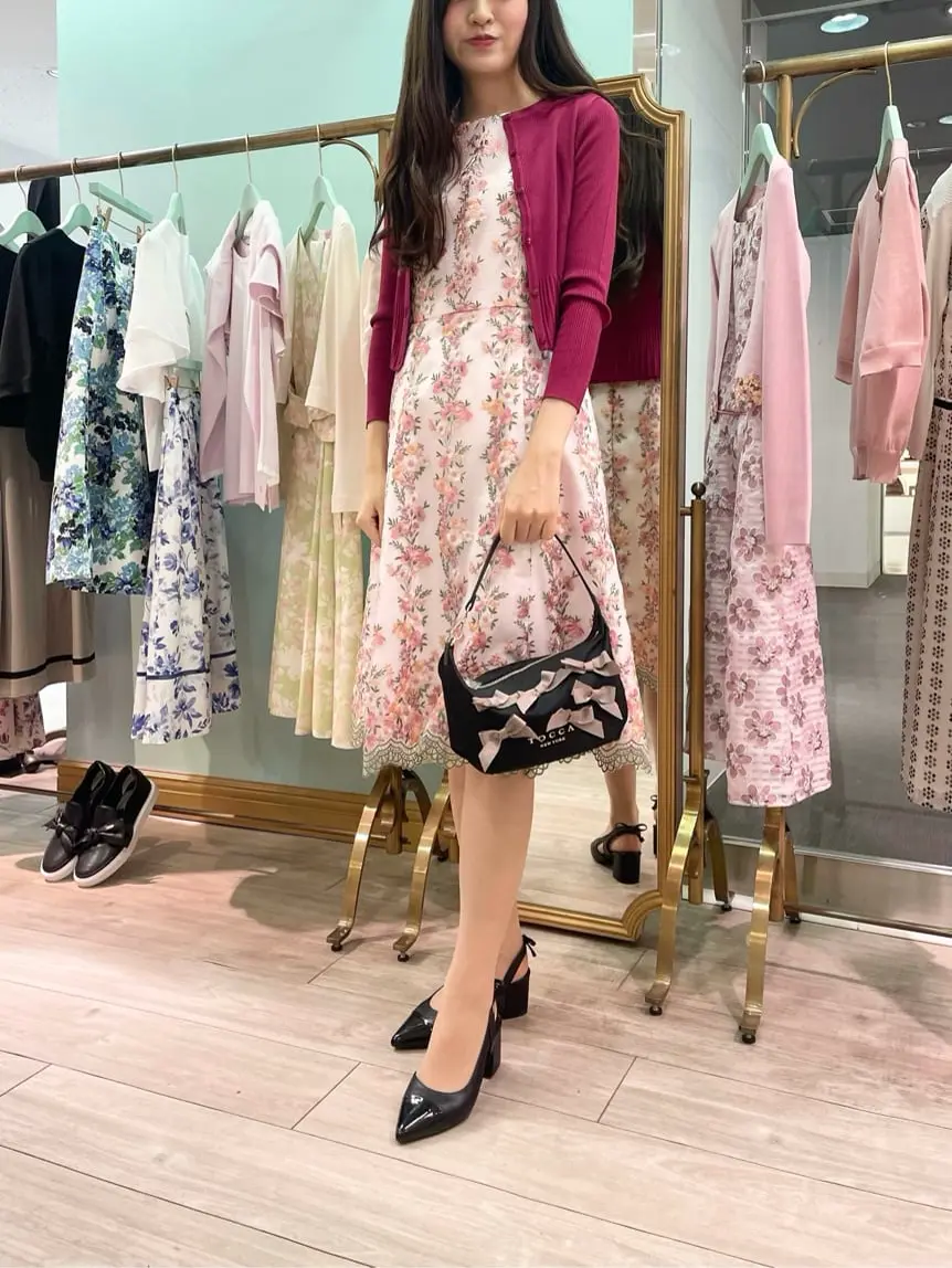  スタッフY コーディネート画像