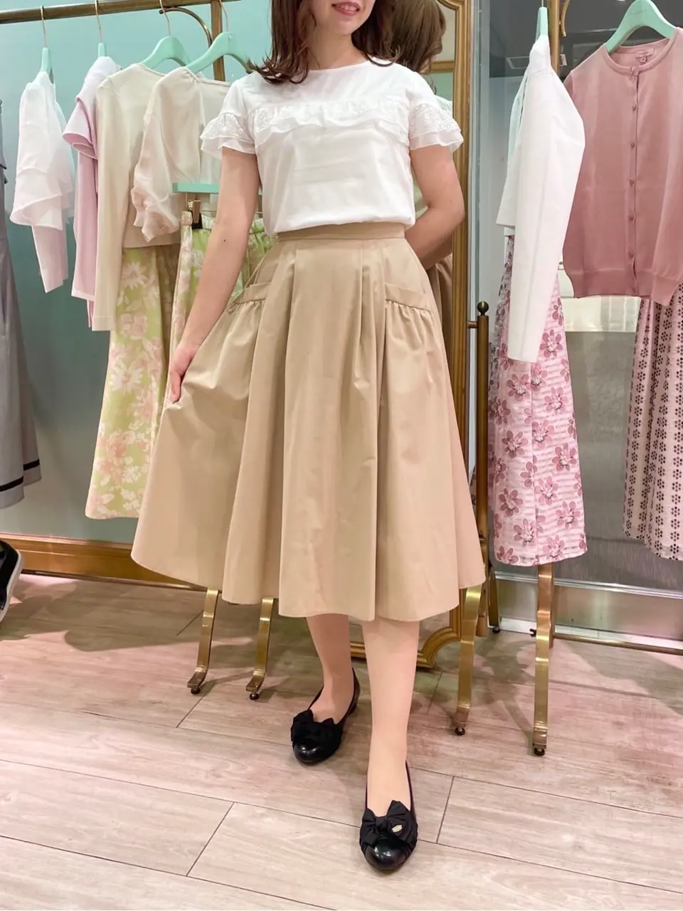 TOCCA スタッフT コーディネート画像