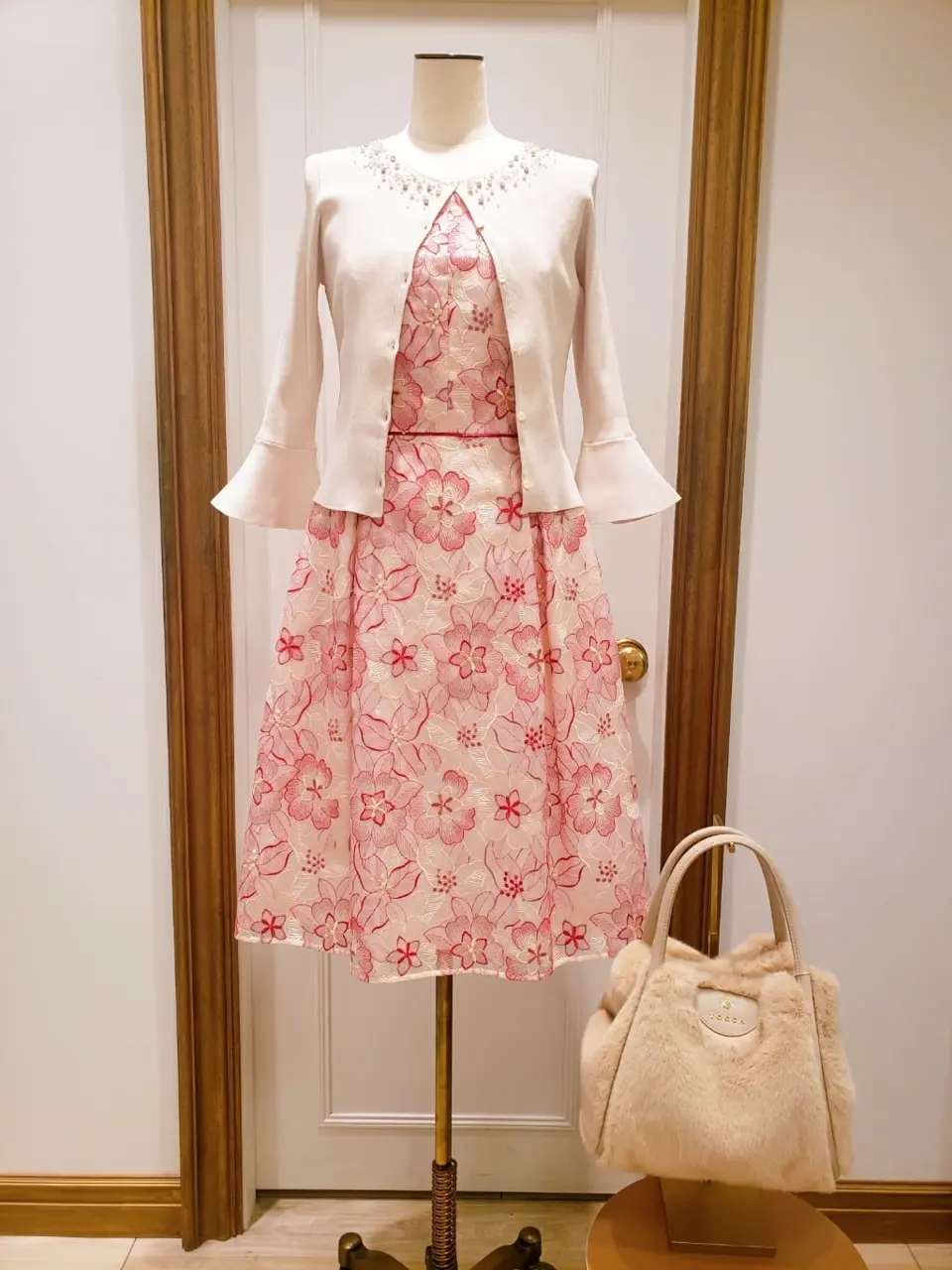  スタッフＳ コーディネート画像