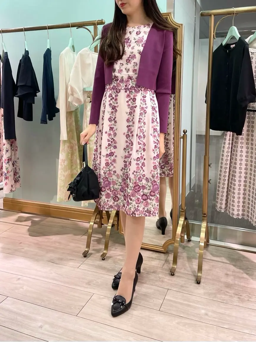  スタッフY コーディネート画像