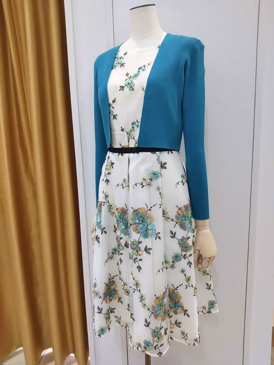 TOCCA スタッフf コーディネート画像