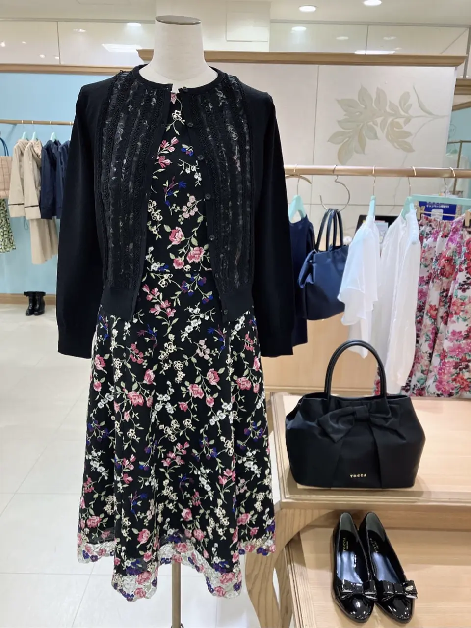  𝓕 コーディネート画像