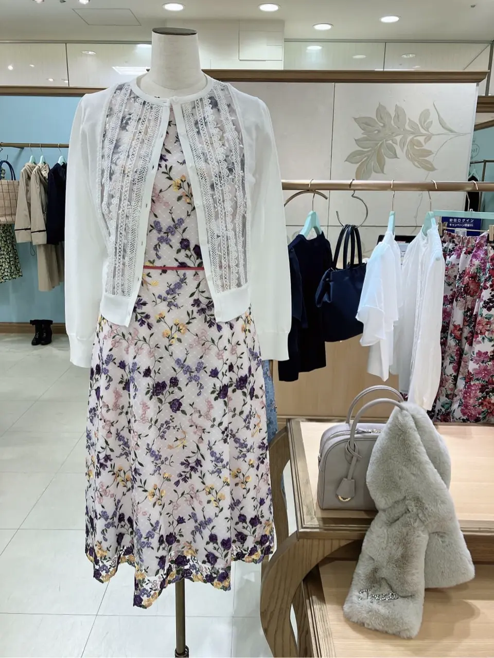  𝓕 コーディネート画像