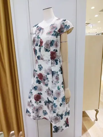 TOCCA スタッフf コーディネート画像