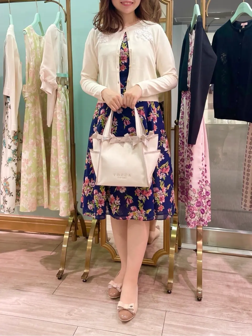 TOCCA スタッフT コーディネート画像