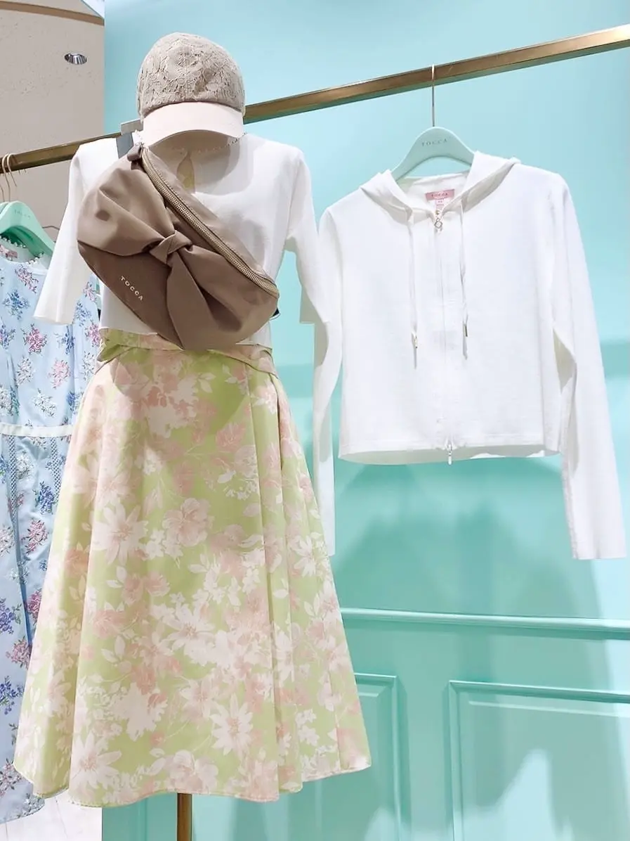  スタッフ コーディネート画像