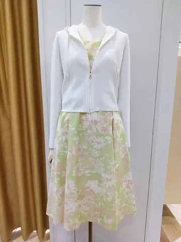 TOCCA スタッフf コーディネート画像