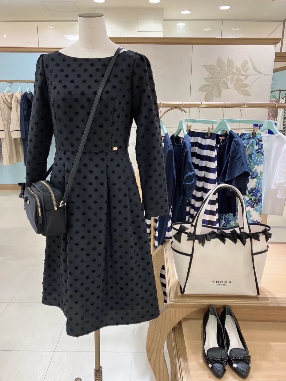  𝓕 コーディネート画像