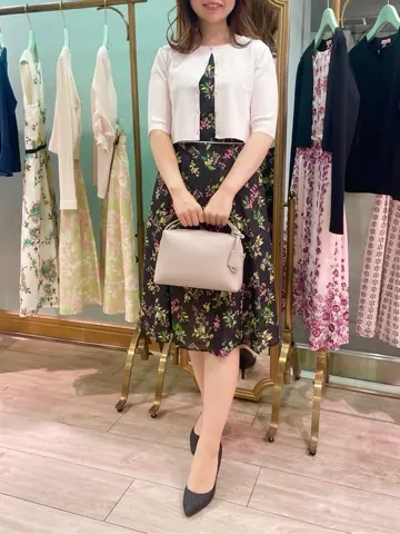 TOCCA スタッフT コーディネート画像