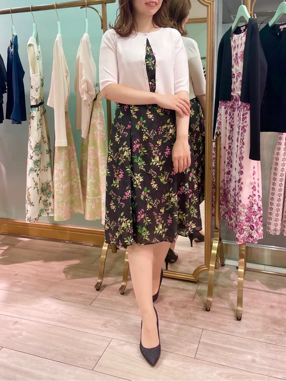 TOCCA スタッフT コーディネート画像