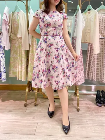 TOCCA スタッフT コーディネート画像