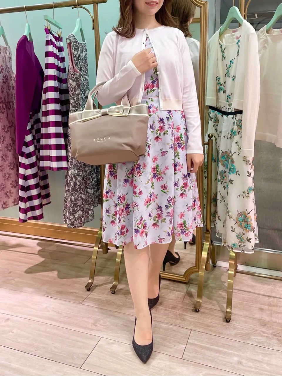 TOCCA スタッフT コーディネート画像