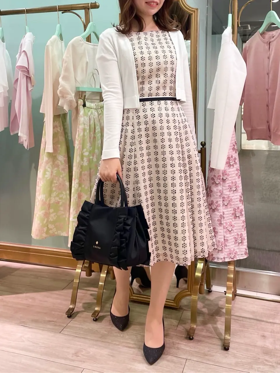  スタッフT コーディネート画像