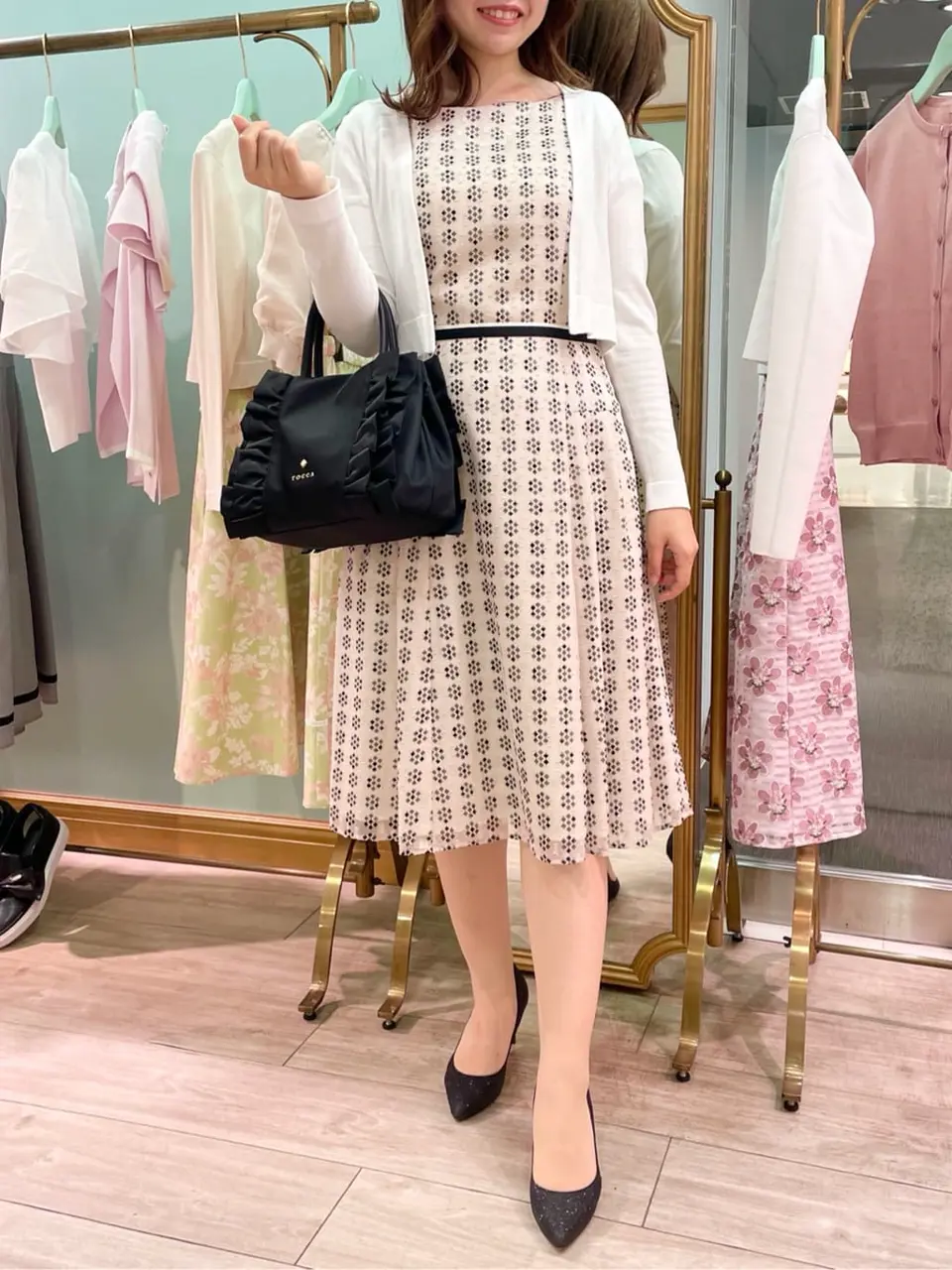 TOCCA スタッフT コーディネート画像