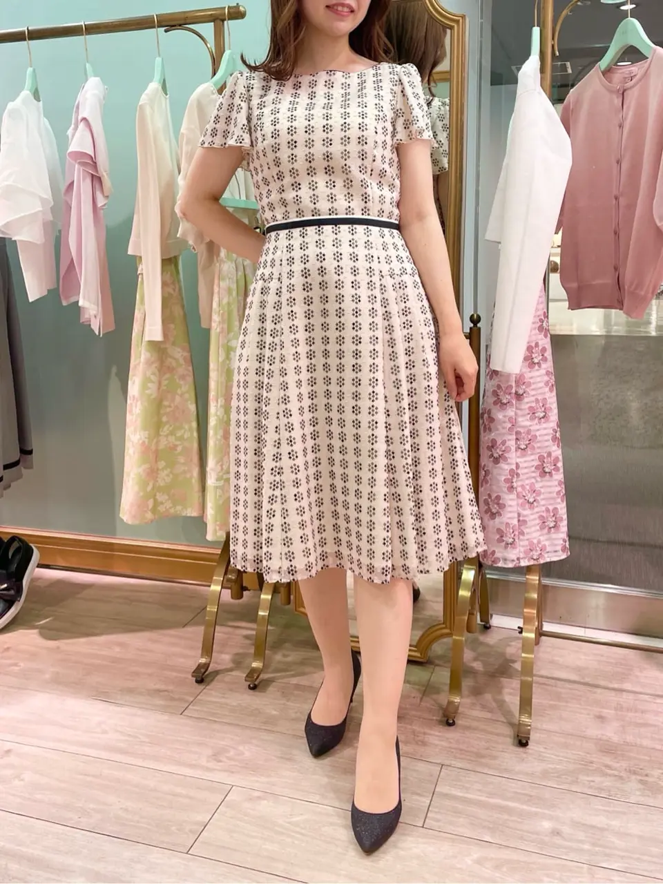 TOCCA スタッフT コーディネート画像