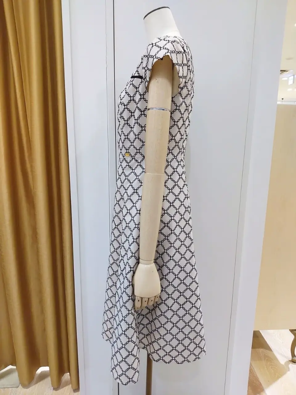 TOCCA スタッフf コーディネート画像