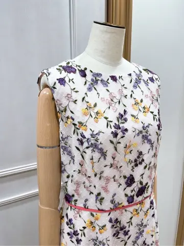 TOCCA スタッフT コーディネート画像