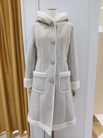 TOCCA スタッフf コーディネート画像