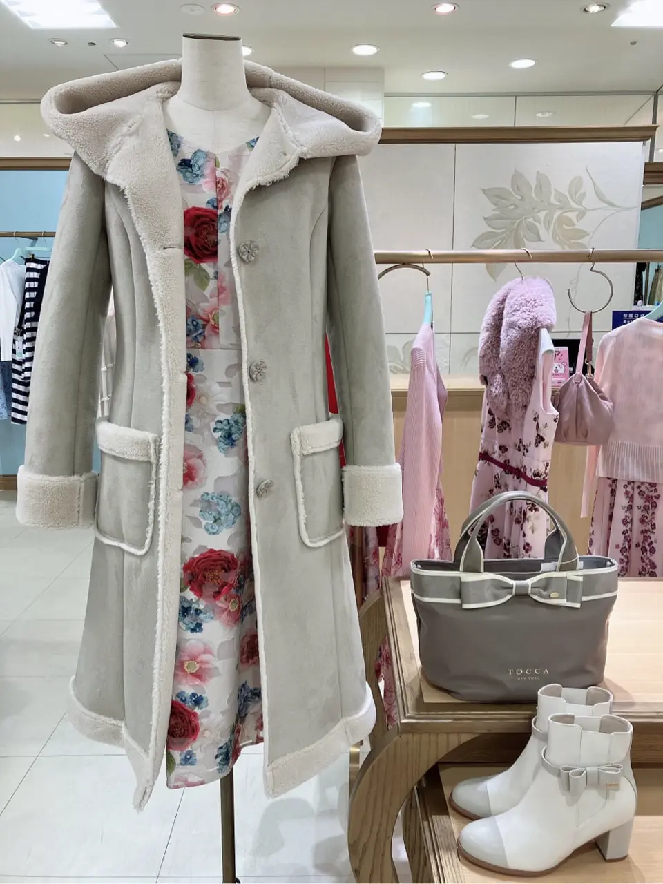  𝓕 コーディネート画像