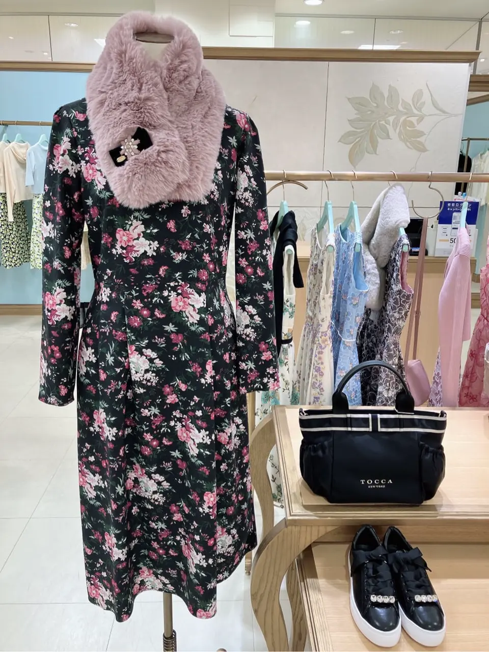  𝓕 コーディネート画像