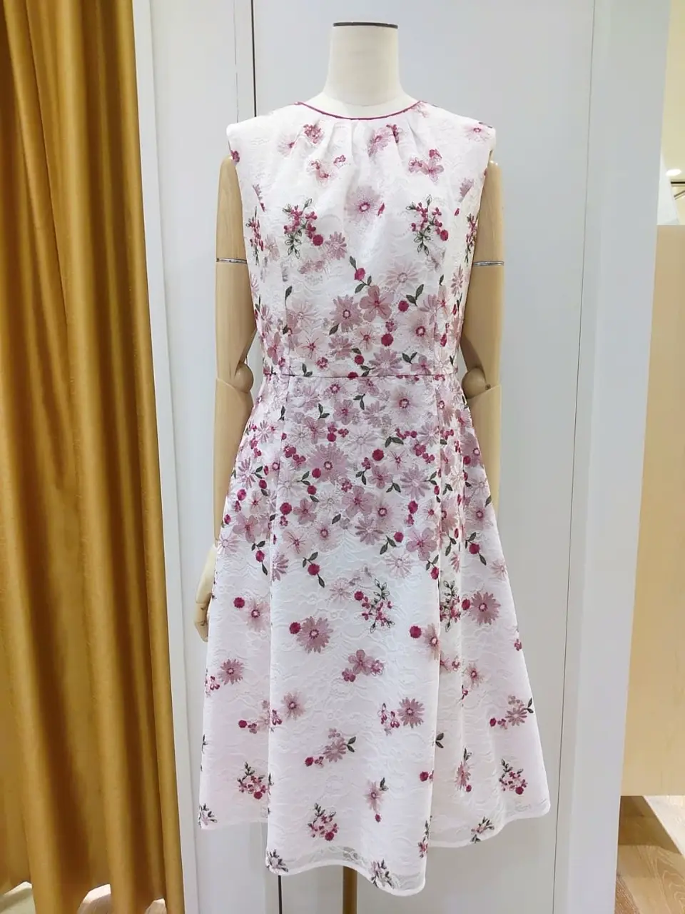 TOCCA スタッフf コーディネート画像