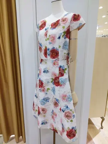 TOCCA スタッフf コーディネート画像