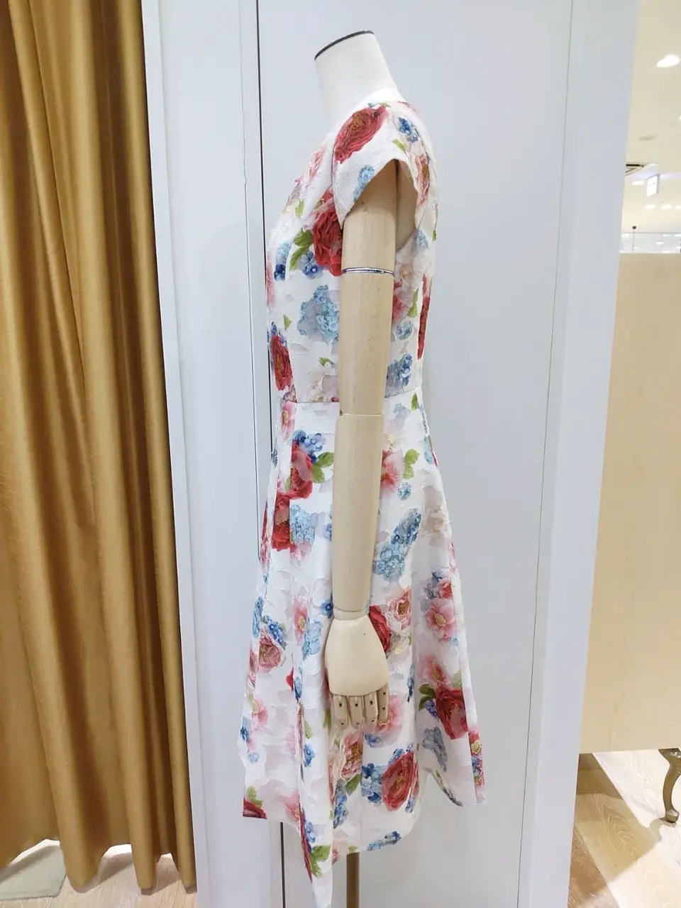 TOCCA スタッフf コーディネート画像