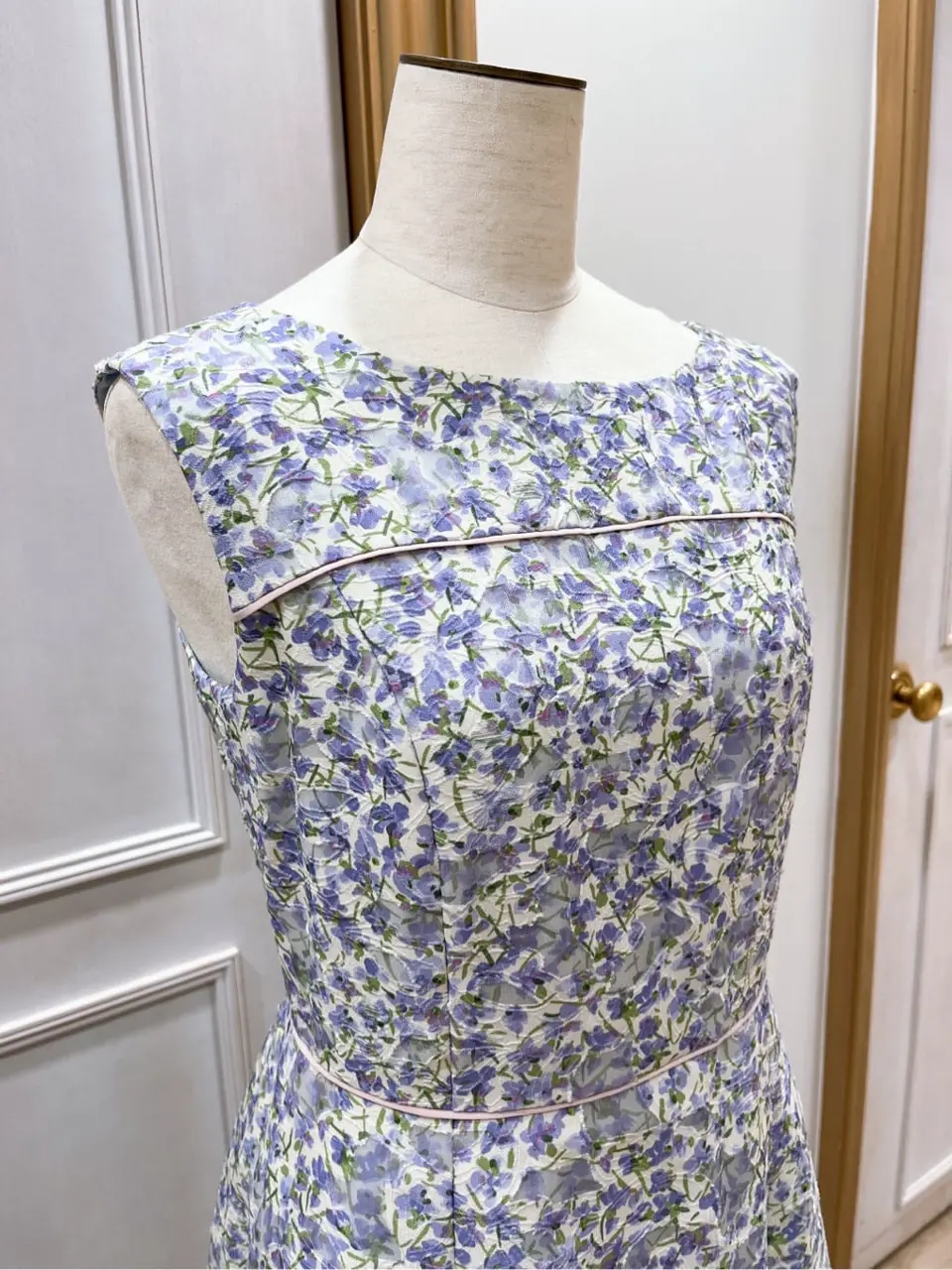 TOCCA スタッフT コーディネート画像