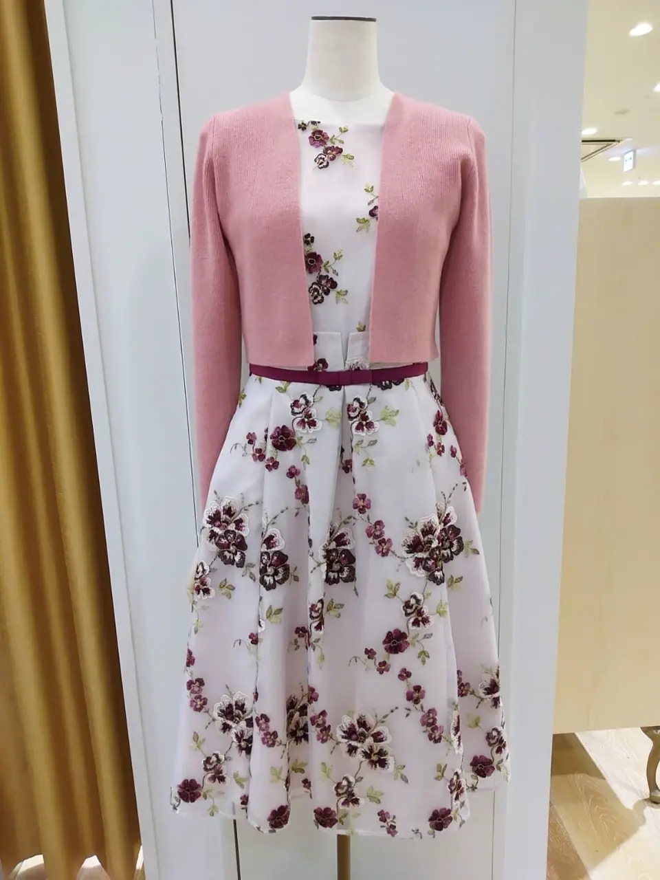 TOCCA スタッフf コーディネート画像