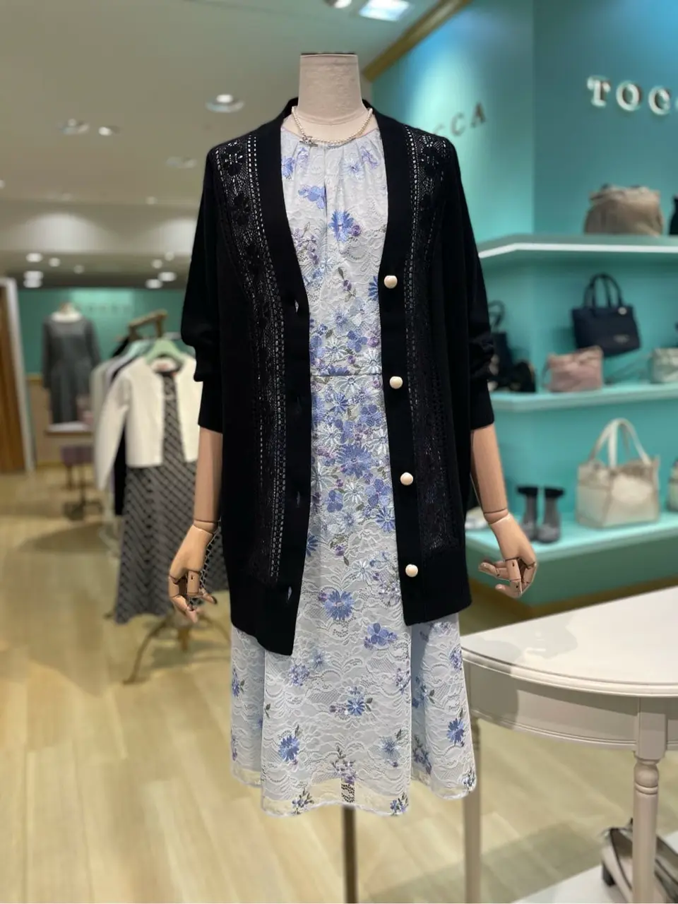 TOCCA スタッフB コーディネート画像