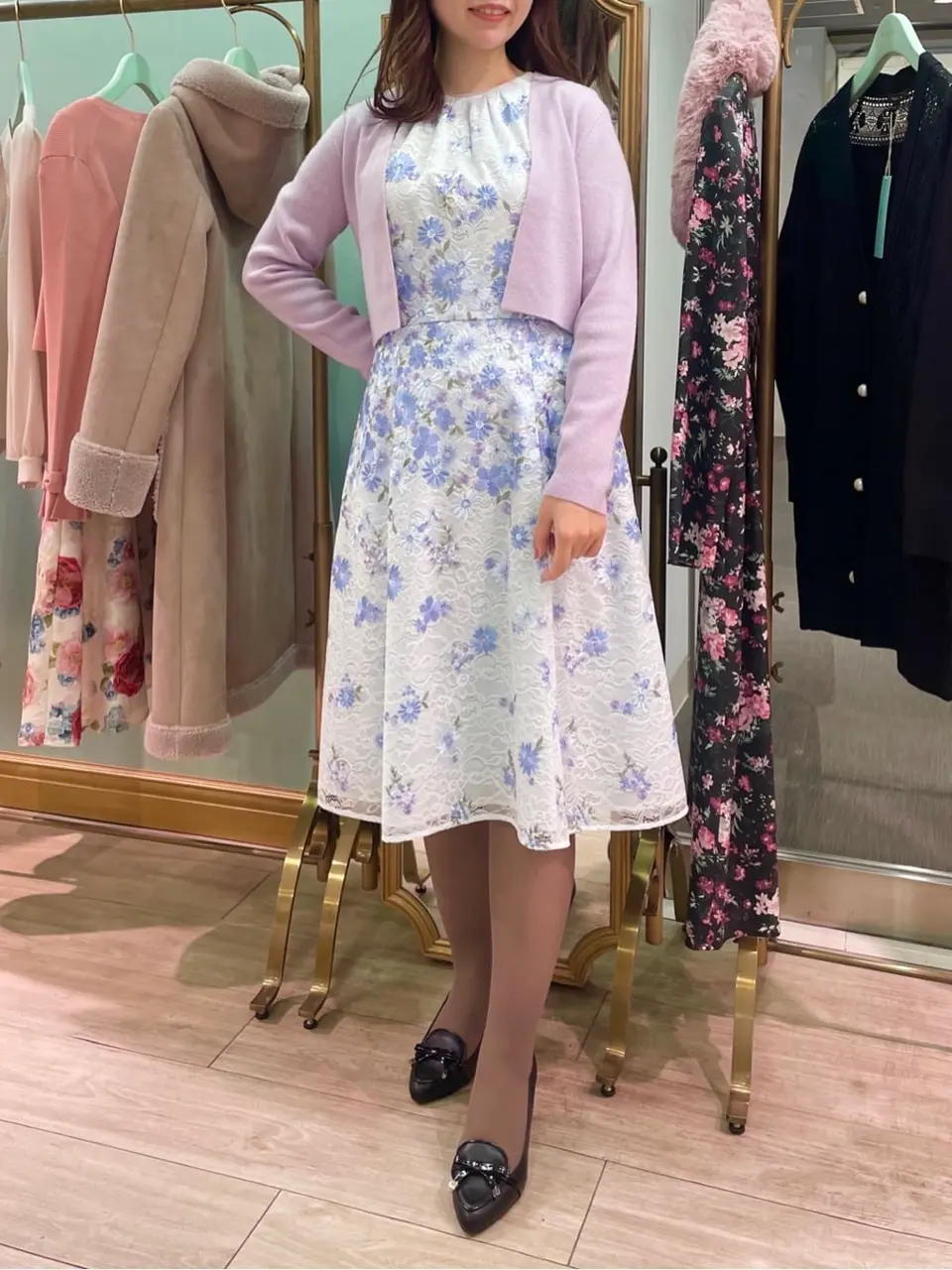 TOCCA スタッフT コーディネート画像