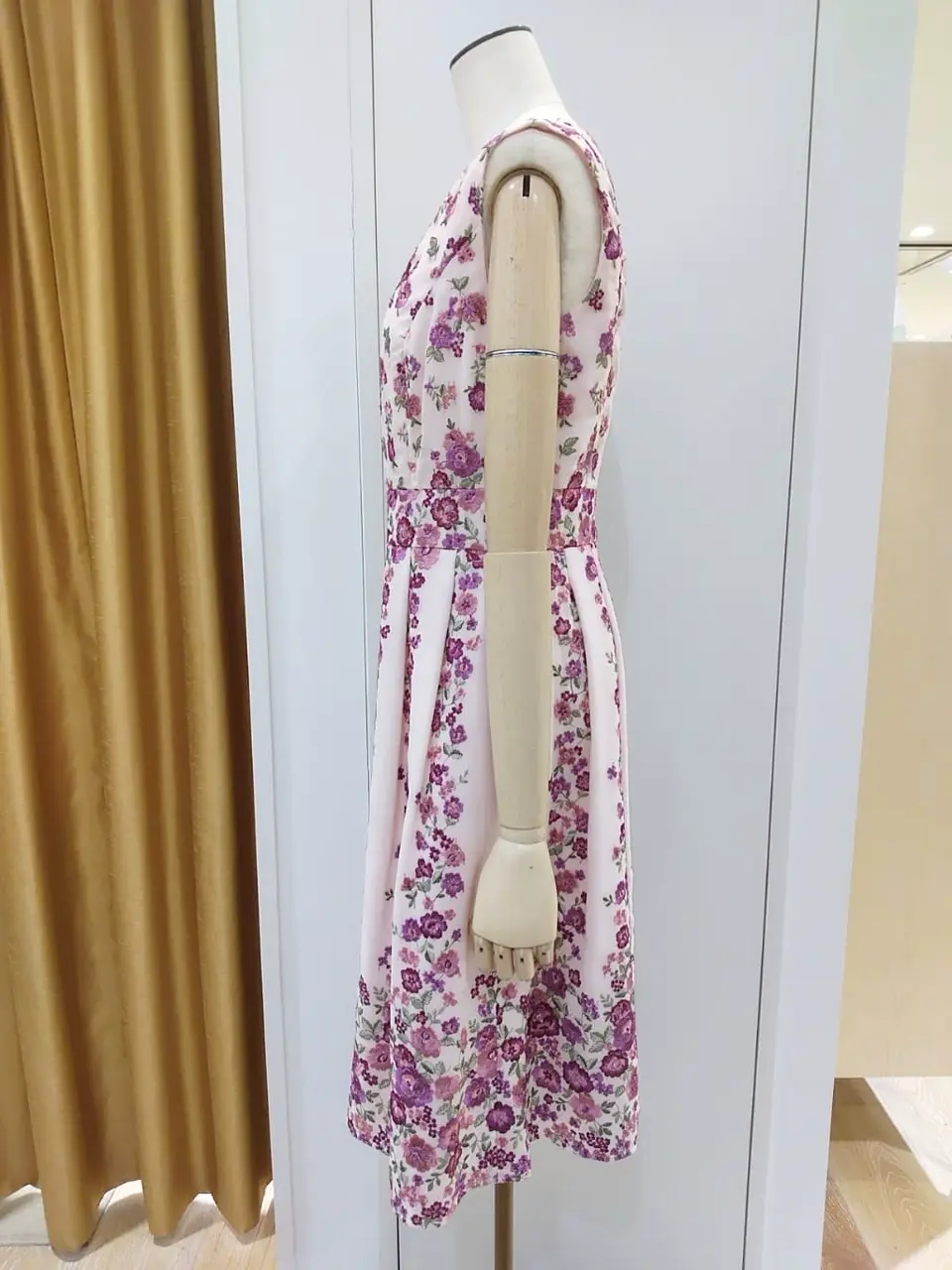 TOCCA スタッフf コーディネート画像