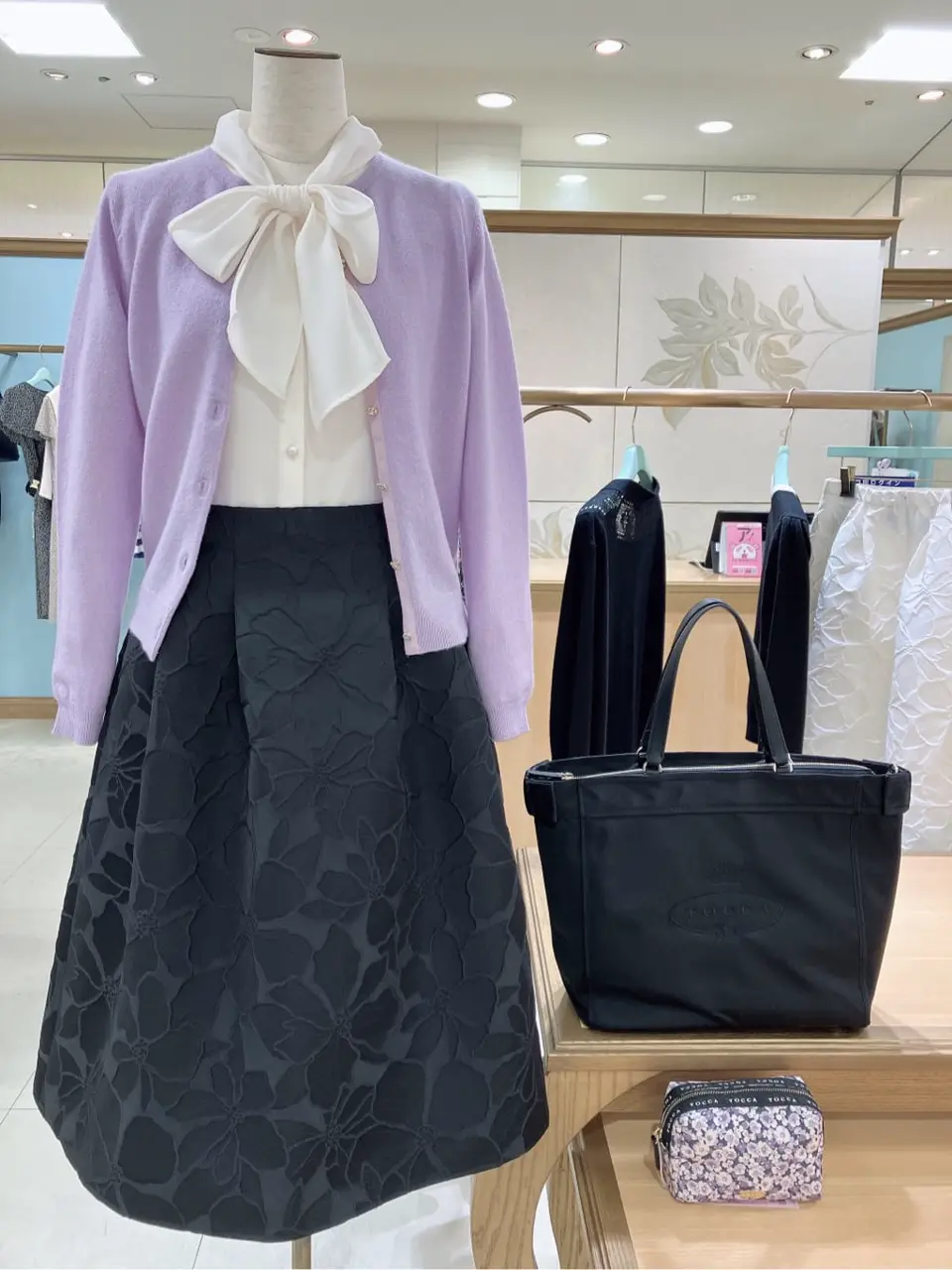  𝓕 コーディネート画像