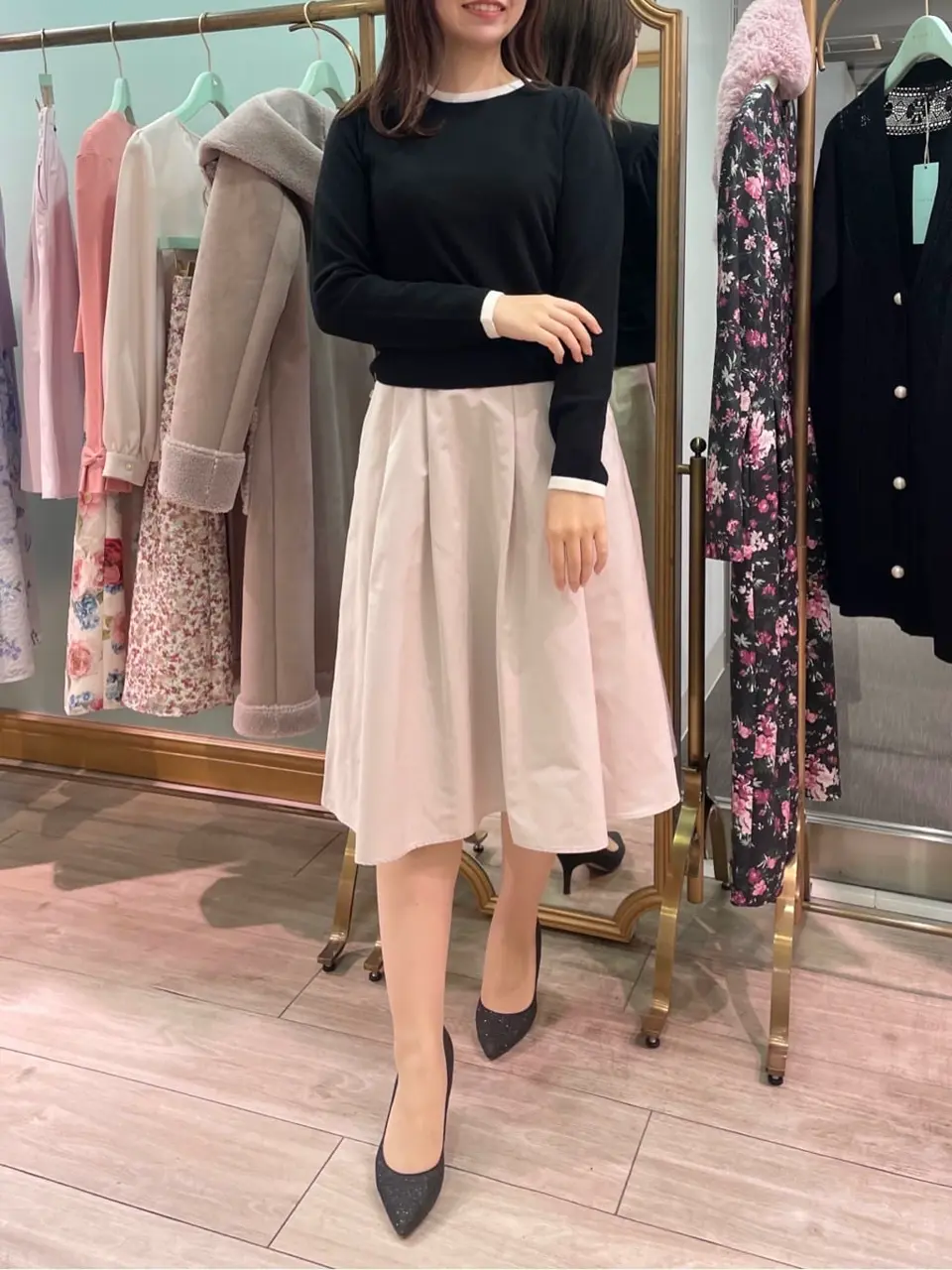 TOCCA スタッフT コーディネート画像