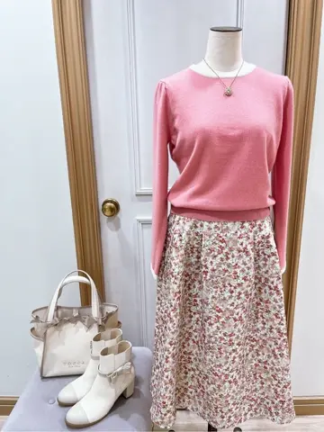 TOCCA スタッフT コーディネート画像