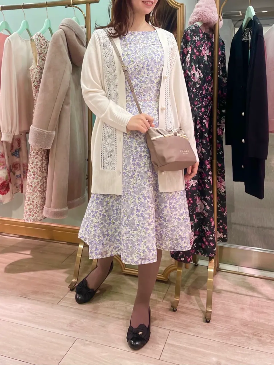 TOCCA スタッフT コーディネート画像