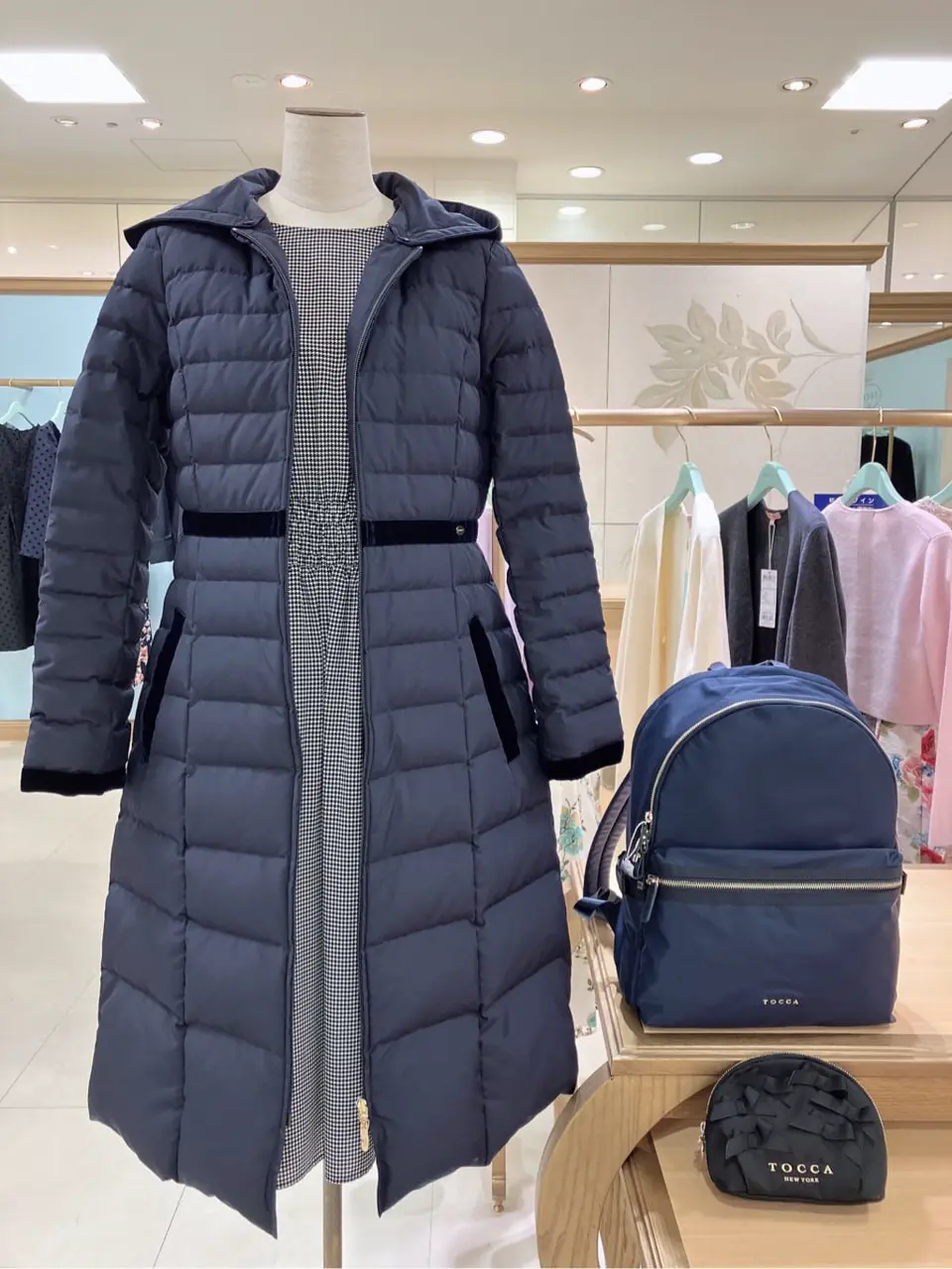  𝓕 コーディネート画像