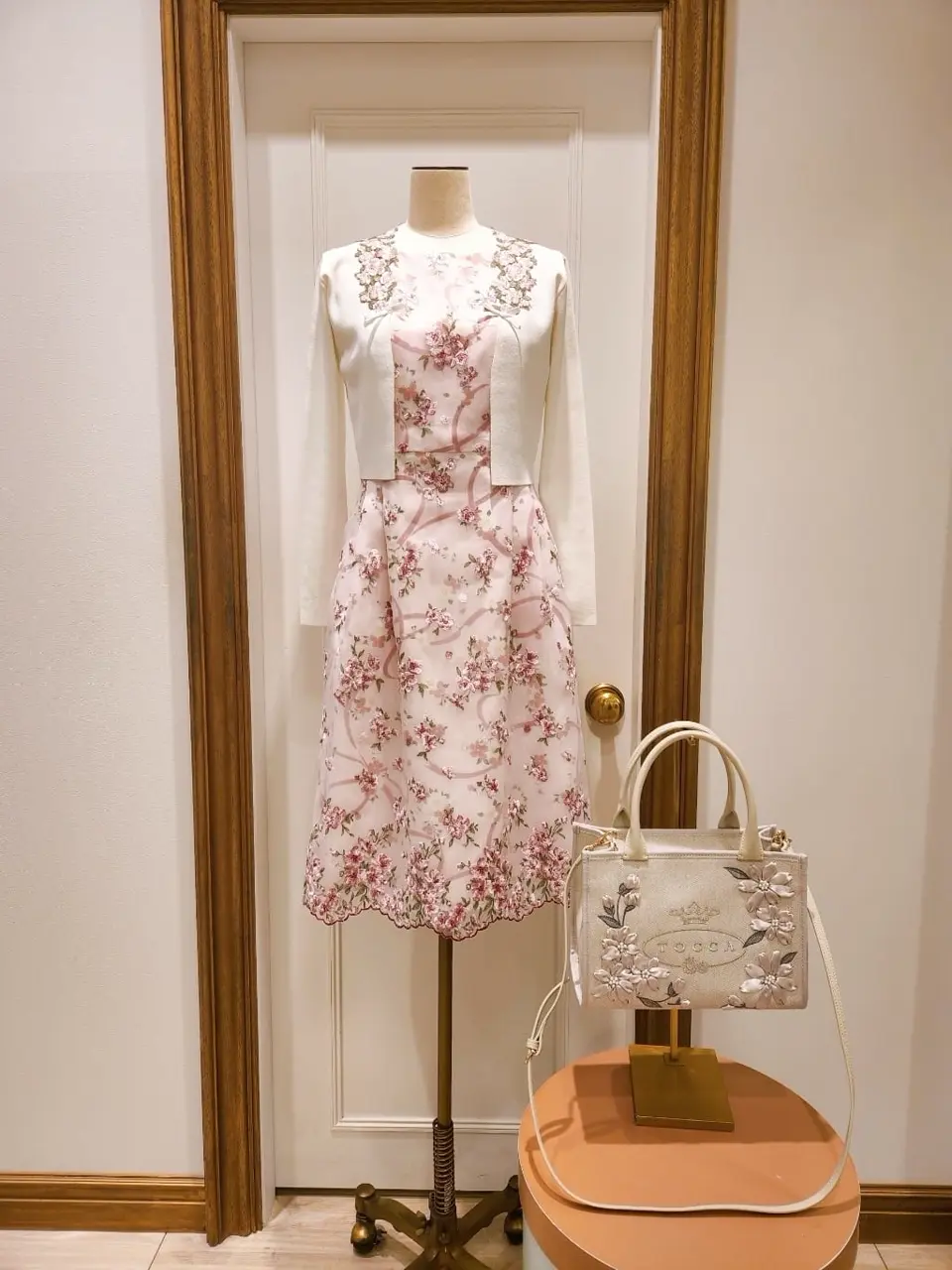  スタッフＳ コーディネート画像