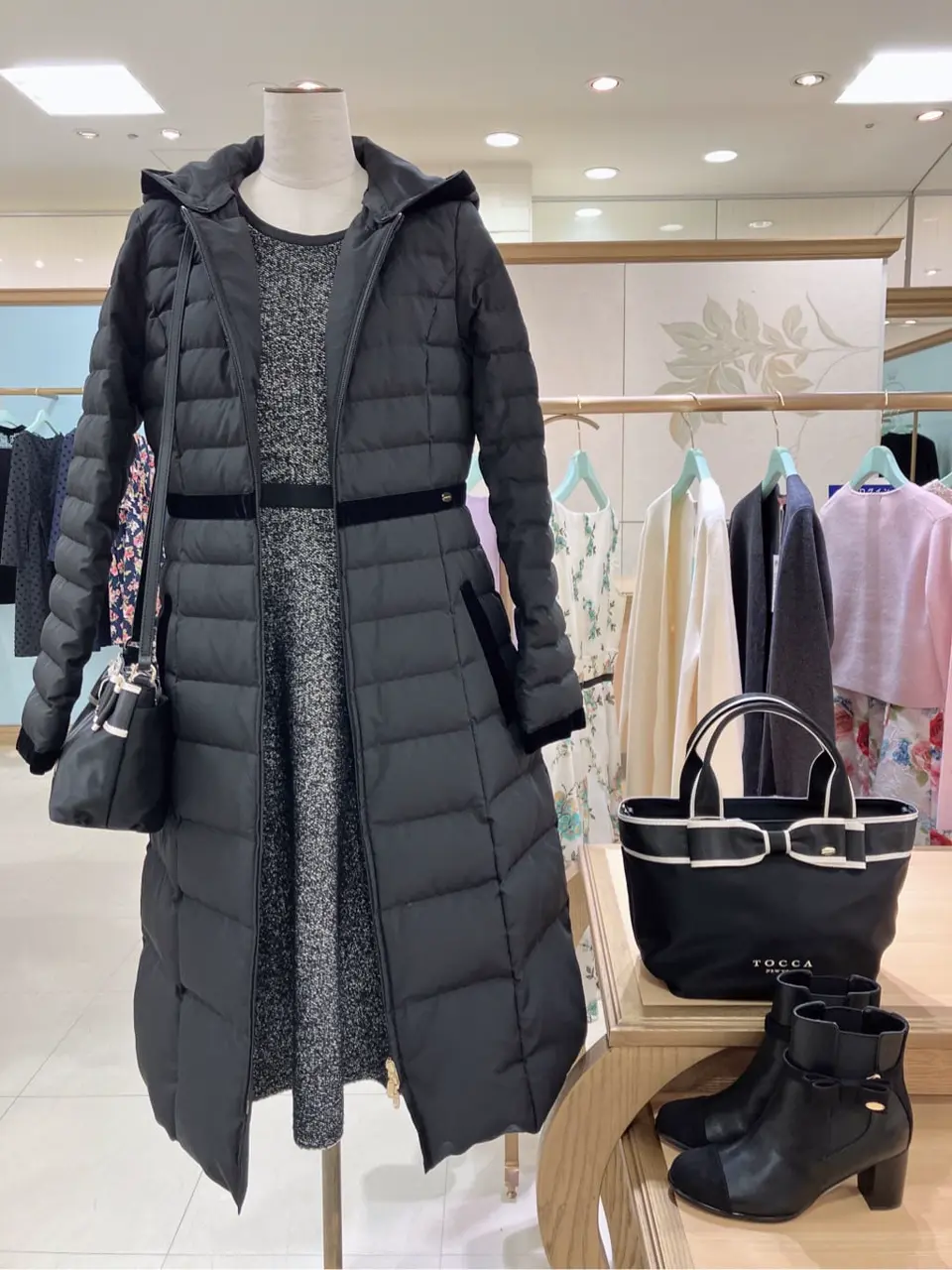  𝓕 コーディネート画像