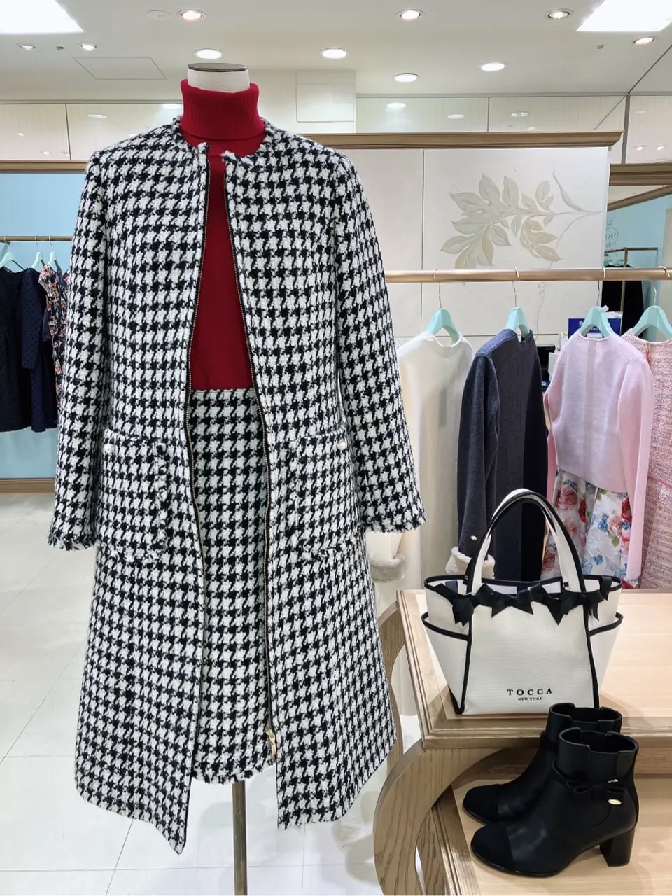  𝓕 コーディネート画像